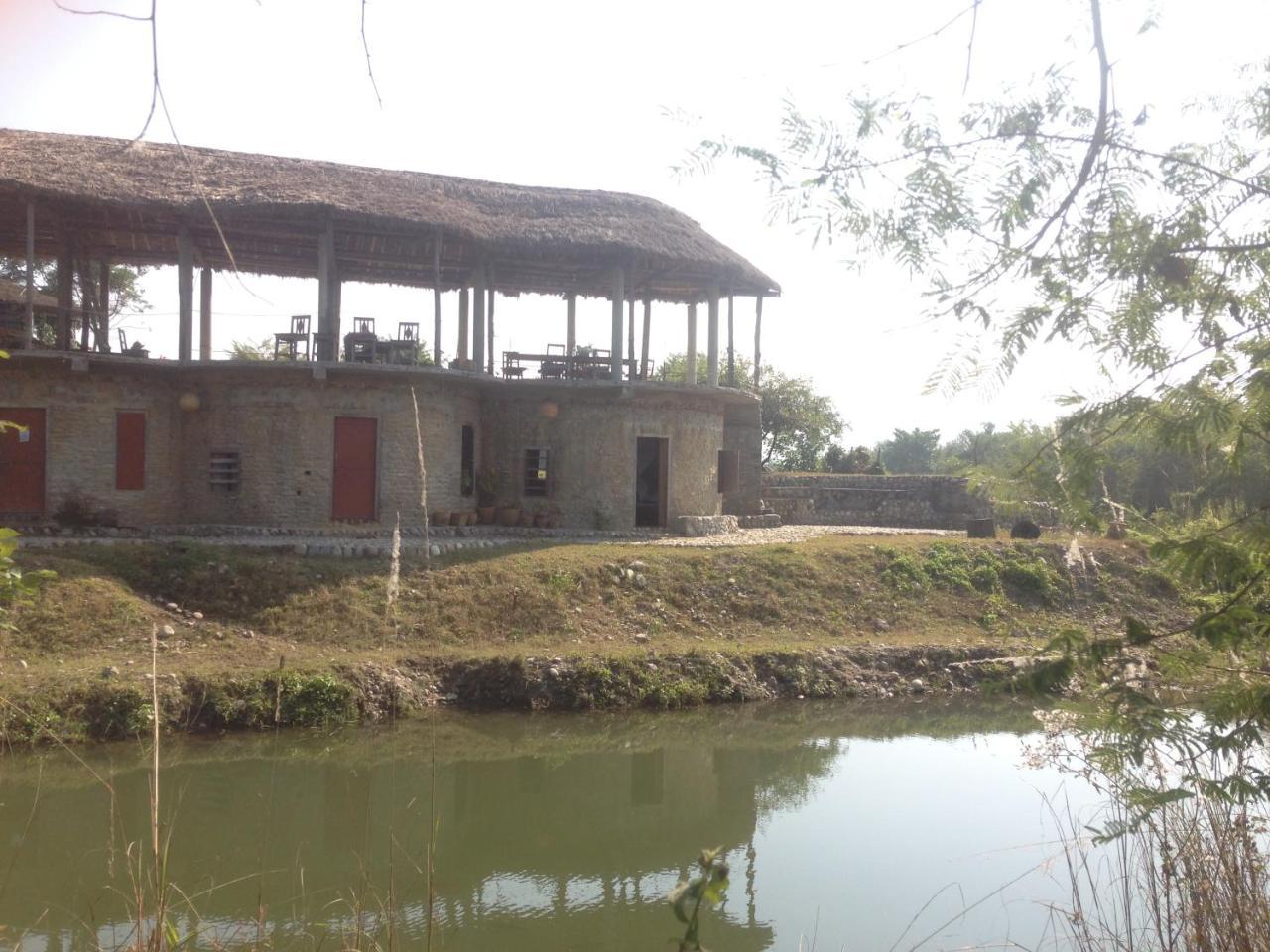 Shanta Ghar A Rustic Guesthouse Chitwan Exterior foto